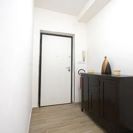 Apartment Lungomare 2 Minuti A Piedi Dalla Rosaria House *